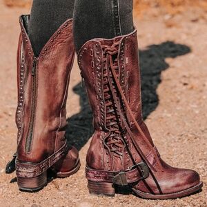 🦅🎁BNIB/NWT |•FREEBIRD BY STEVEN•| CONTOUR Boots in WINE Color